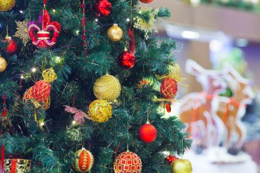 Noel ağacı süslemeleri