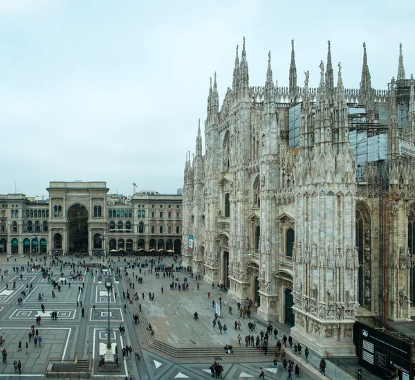 Milánská katedrála Duomo di Milano říká — Stock fotografie