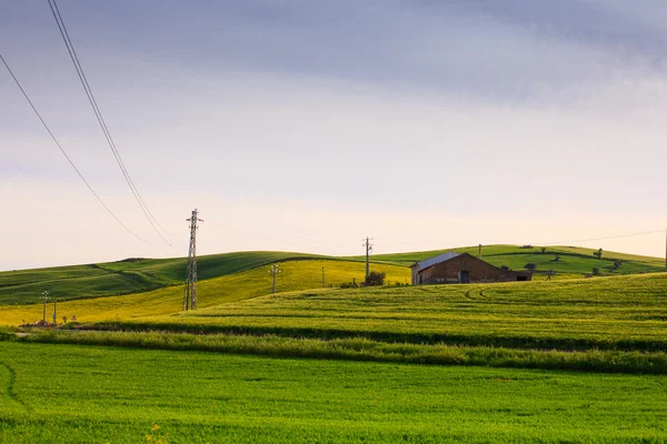 Bauernhaus in der sizilianischen Landschaft — Stockfoto