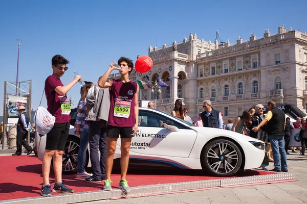 BMW i8, samochód elektryczny — Zdjęcie stockowe