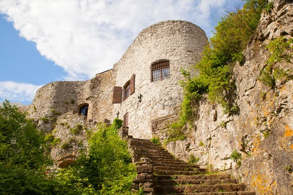 Blick auf die Burg St. Servolo — Stockfoto