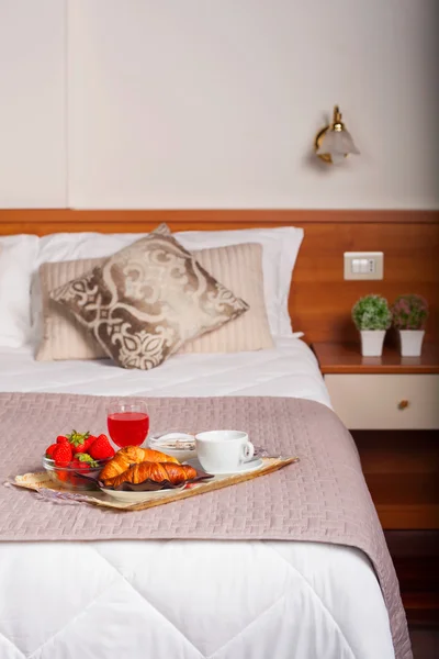 Ares 호텔의 침실 — 스톡 사진