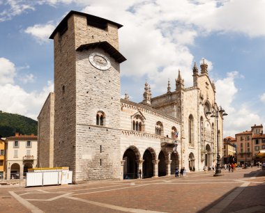 Como Katedrali, İtalya