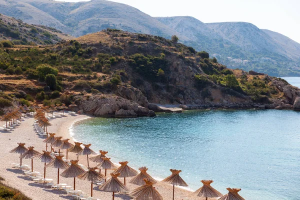 Вид Красивый Пляж Опрна Адриатической Бухте Острова Крк Хорватия — стоковое фото