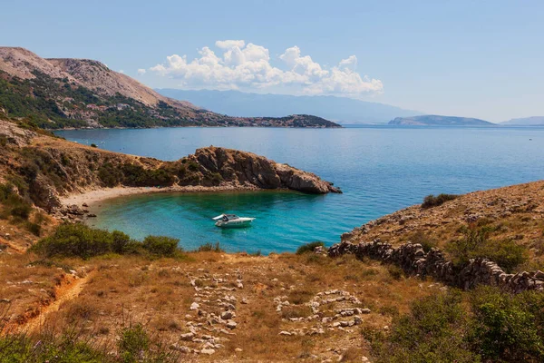 Pohled Pobřeží Stará Baška Letním Období Ostrov Krk Chorvatsko — Stock fotografie