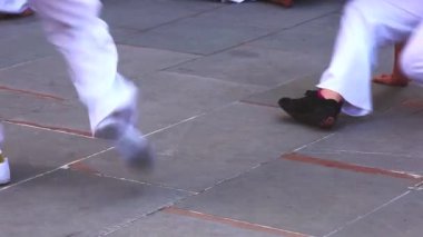 Capoeira dansçıları iş başında, Trieste - İtalya