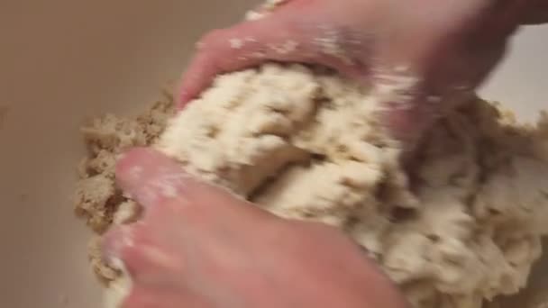 Vídeo Mãos Ação Amasse Pão — Vídeo de Stock