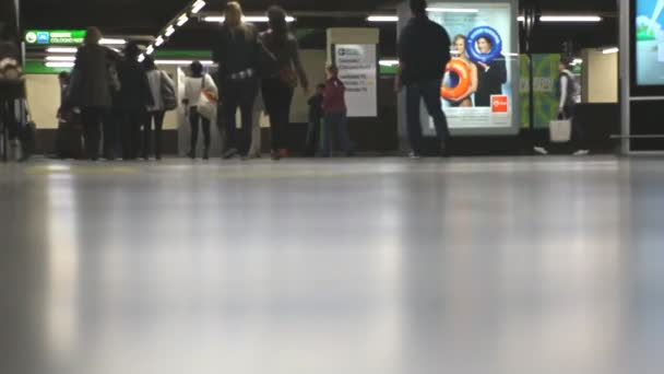 Promenad Tunnelbanan Milano Italien — Stockvideo