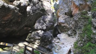 Slovenya 'daki Julian Alpleri' nin kaya duvarı manzarası