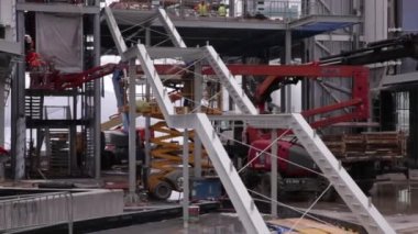 Santander, İspanya - 19 Ağustos: Yeni bina yapım aşamasında üzerinde 19 Ağustos 2016 Renzo Piano tarafından tasarlanmış sanat Botin Merkezi