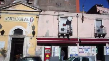 CATANIA, İTALYA - 31 Aralık 2016 'da Catania caddelerinin görüntüsü