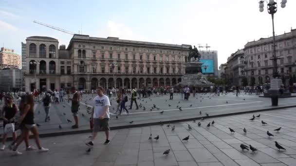 ミラノ イタリア 2015年9月6日 ドゥオーモ広場の大聖堂の眺め — ストック動画