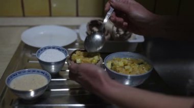 Lezzetli doldurulmuş mantar hazırlama