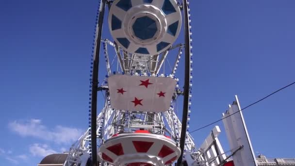 观摩露娜公园的车轮运动 — 图库视频影像