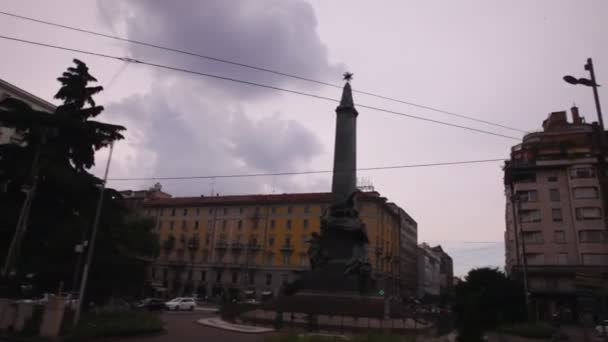 Widok Cinque Giornate Pomnik Mediolanie Włochy — Wideo stockowe