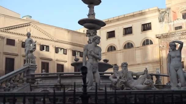 Palermo イタリア 12月 12月20日のプレトリア広場のフォンタナ デッレ ヴェルゴーニュの眺め — ストック動画