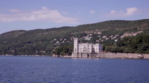 Widok Zamek Miramare Trieście — Wideo stockowe