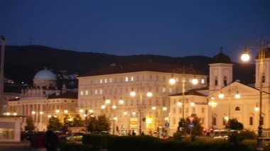 TRIESTE, İTALYA - Kasım 14: 00: 00 Trieste 'nin 14 Kasım 2016' da gün batımında görüntüsü