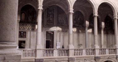 Palermo, İtalya - 19 Aralık 2019 'da Palermo' daki Norman sarayının iç koloni kraliyet şapelinin görüntüsü