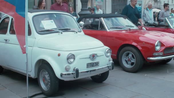 Trieste Włochy Październik Fiat 500 Wystawiony Podczas Narodowego Dnia Vintage — Wideo stockowe