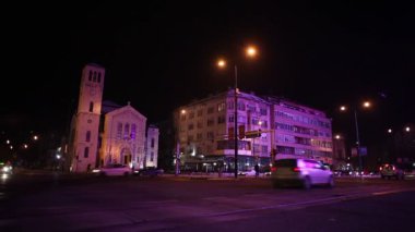 Saraybosna, Bosna-Erzegovina - Şubat, 15: Roma Katolik Saint Joseph's Kilisesi Sarajevo, Bosna Hersek için 15 Şubat 2018 üzerinde gece anda