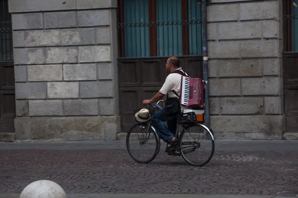 Cygan rowerzysta, padova — Zdjęcie stockowe