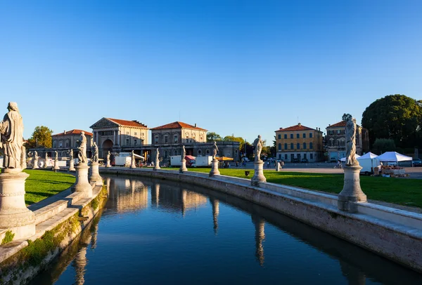 Prato della Valle, Padova — Stockfoto