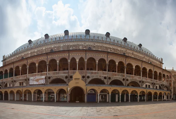 Palazzo della Ragione — Stockfoto