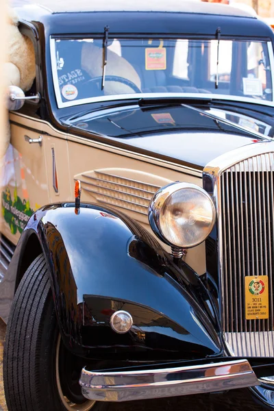 Old car — Stock Photo, Image