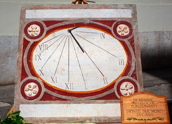 Sundial clock — Stock Photo, Image