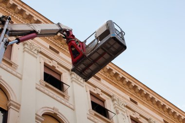 Mobil yükselen iş platformu makine