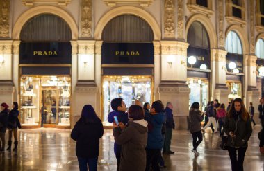 akıllı telefon kullanan kişiler