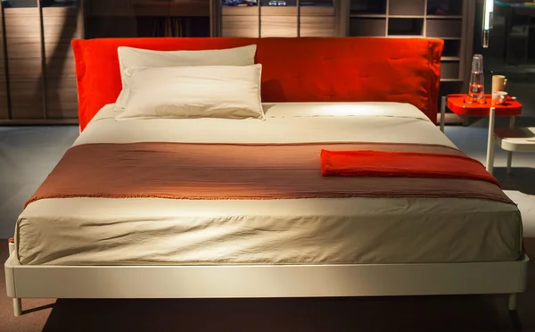 Bed, Ermione - Design di Francesco Bettoni — Foto Stock