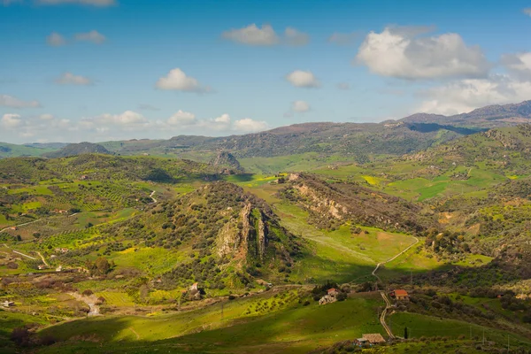 Leonforte platteland, Sicilië — Stockfoto