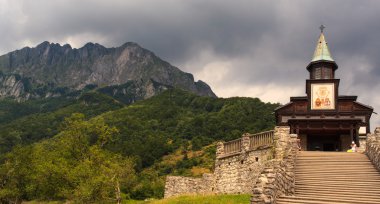 Anıtsal Kilise Kutsal Ruh'un Javorca. Slovenya