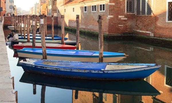 Beskåda av fisherboats, Chioggia — Stockfoto
