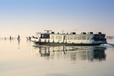 Venedik Lagünü Feribot Tekne