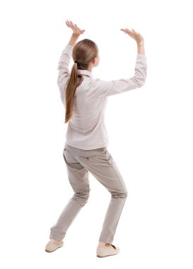 Ne düşmesini elleri arkadan görünüm kadının korur