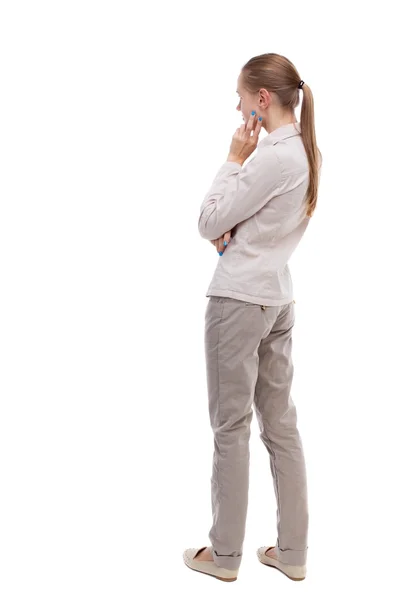 Achteraanzicht van staande jonge mooie vrouw. — Stockfoto