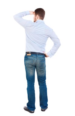 Adam arkadan görünüm. Genç adam.