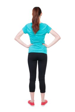 arkadan görünüşü duran genç güzel kadın. izlerken kız.