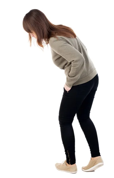 Volta a visão do jovem em pé, mulher bonita em jeans Olha para baixo — Fotografia de Stock