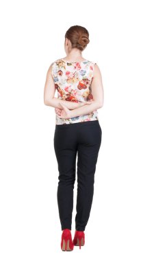 duran kadını arkadan görünüm