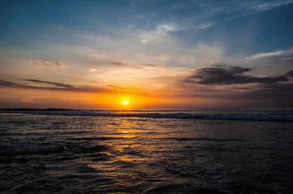 Atardecer tropical — Foto de Stock