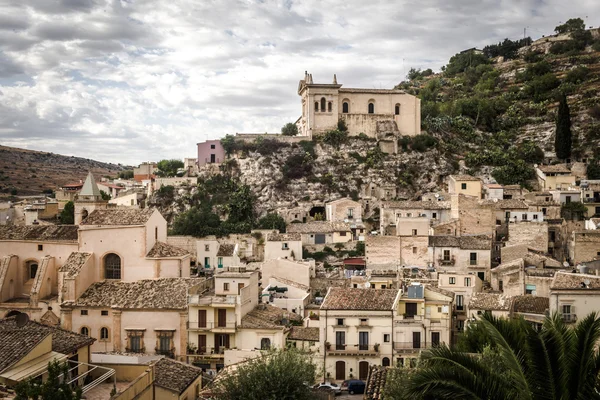 Scicli, pueblo siciliano — Foto de Stock