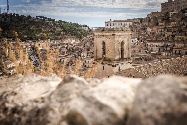 Modica, pueblo siciliano — Foto de Stock