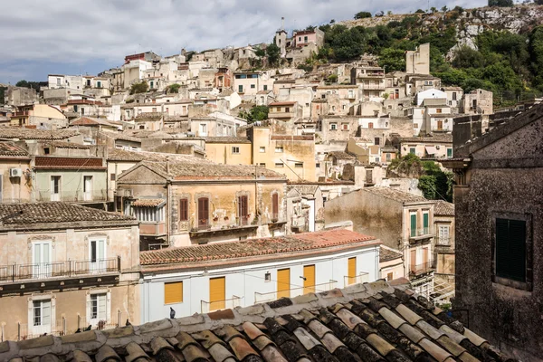 Modica, pueblo siciliano — Foto de Stock