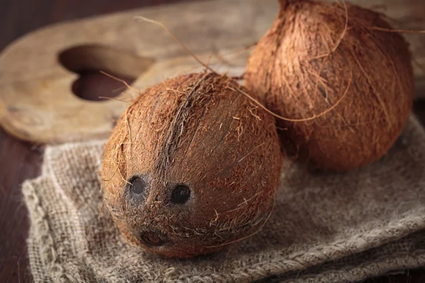 Verse rauwe kokosnoot — Stockfoto