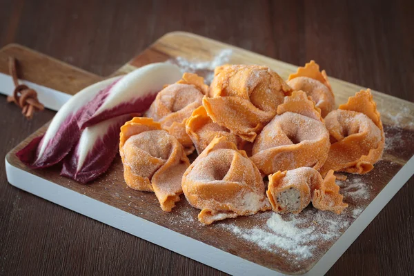 Huisgemaakte tortellini — Stockfoto