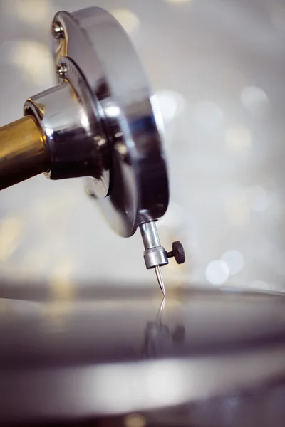 Aiguille de table tournante d'un phonographe — Photo